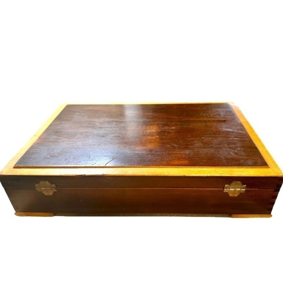 VINTAGE, KING EDWARD, EXQUISITE SILVERPLATE, ANTI-TARNISH CHEST. - Picture 3 of 15